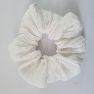 Scrunchie Haarband Haargummi creme